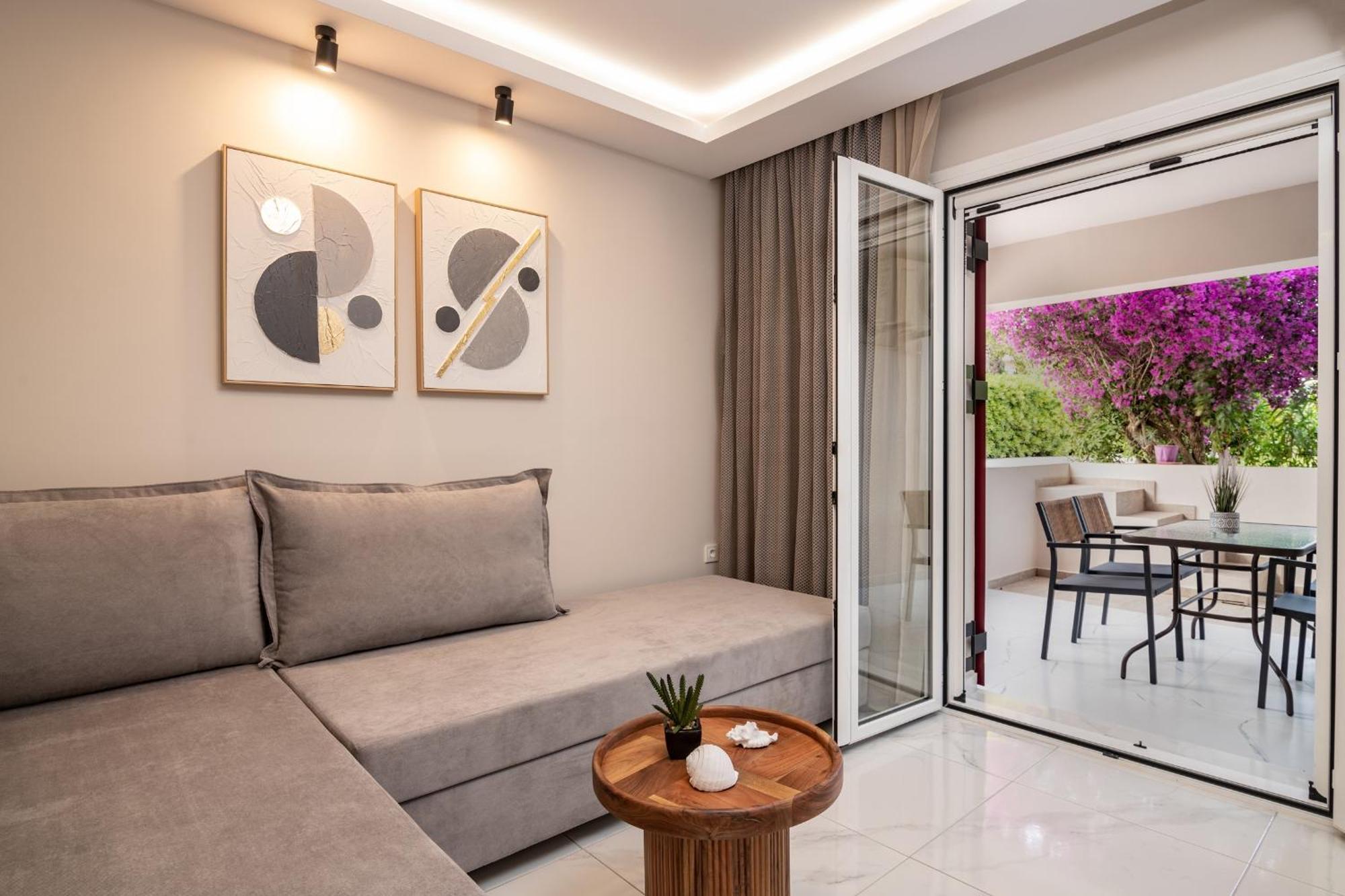 Margaritari Apartments Zakynthos Town Exterior photo